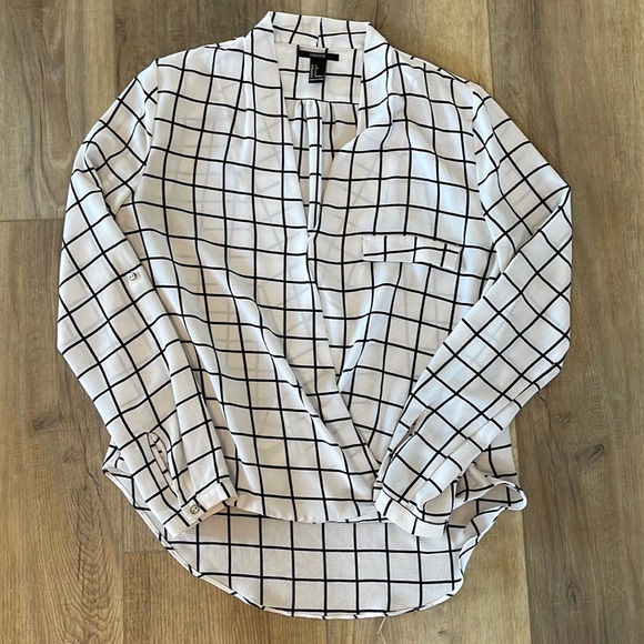 Forever 21 Blouse - Picture 1 of 4